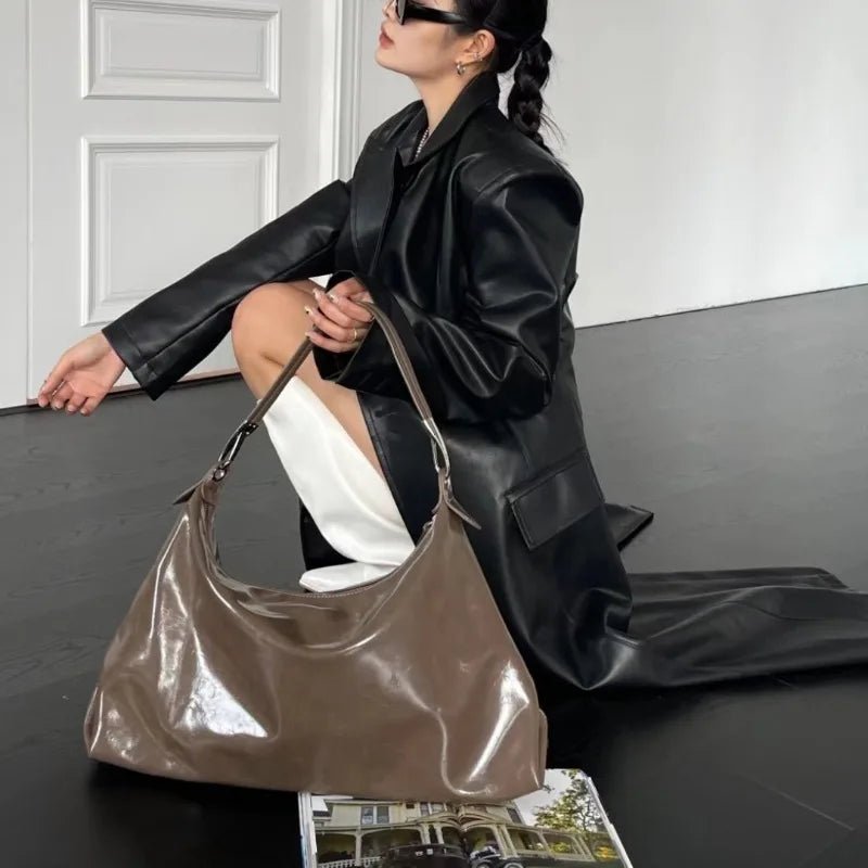 Burgundy Womens Tote Bag Aesthetic Vintage Fashion Advanced Leather Shoulder Bag Autumn and Winter Large Capacity Handbag bolsa