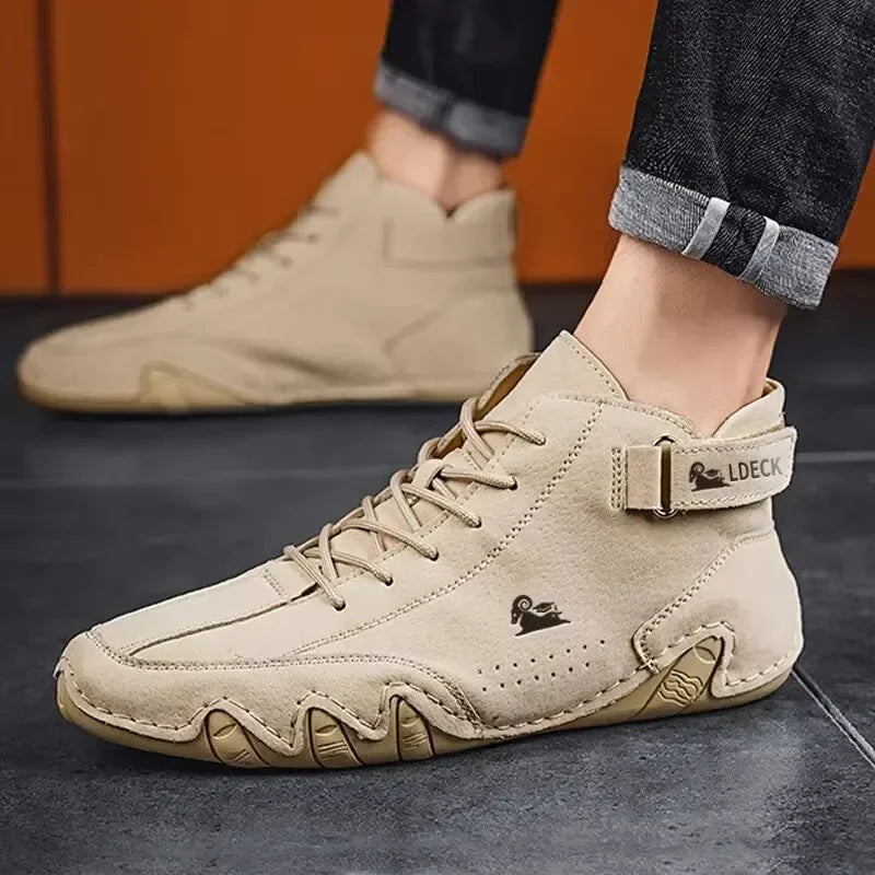 Men's Loafers Anti Slip Fashionable Versatile Business Flat Top High Top Shoes Breathable Comfortable Soft Soled Formal Shoes