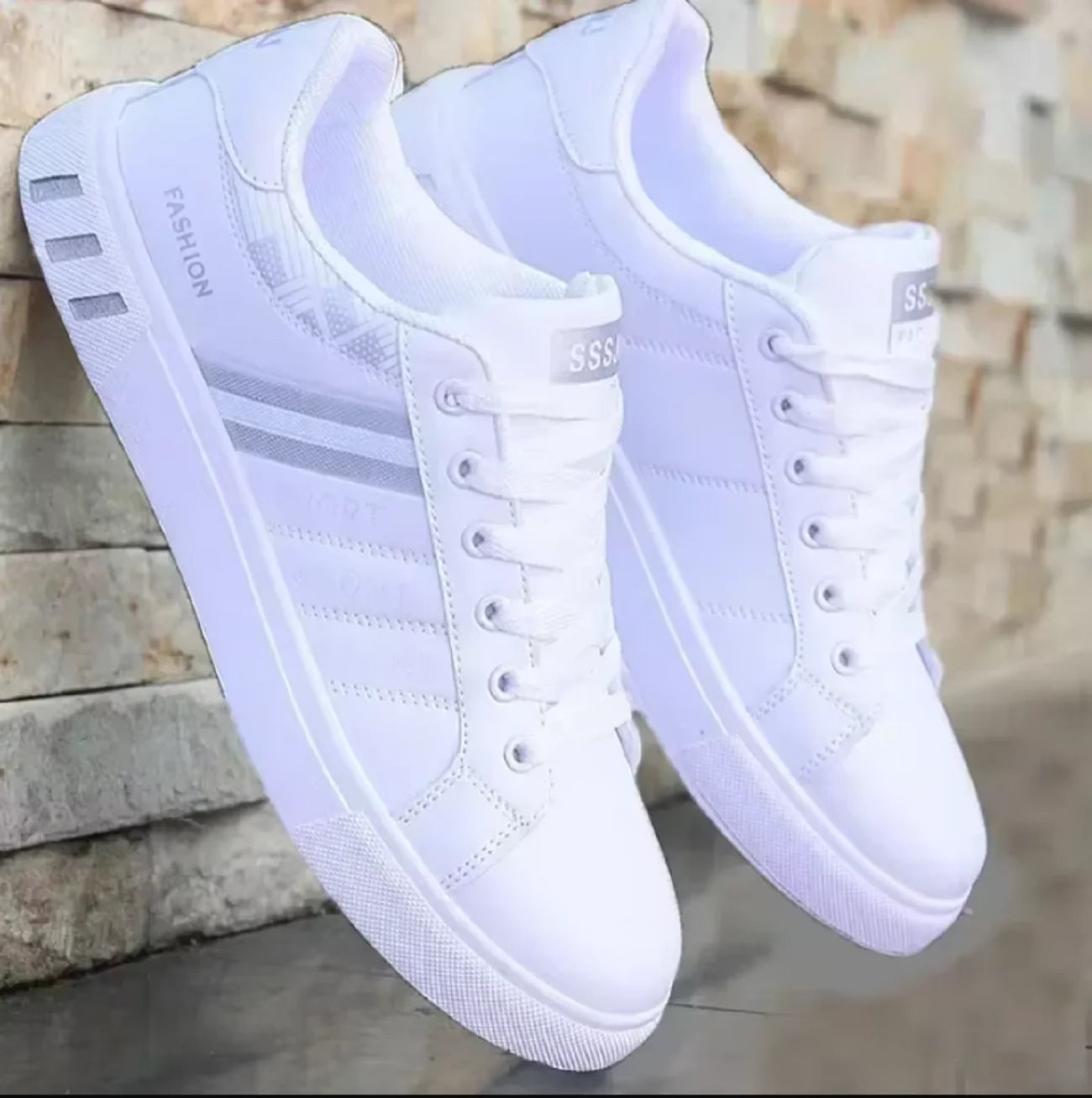Men's flat shoes new style; Cool men's sports shoes; Men's spring and autumn outdoor sports shoes; Fashion sports shoes