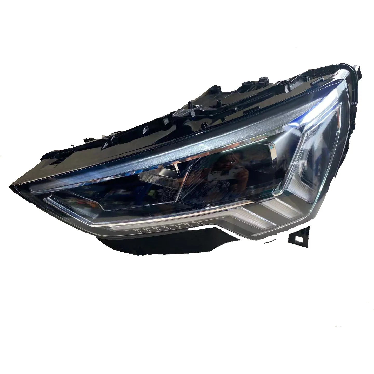 Apply to Audi 2021 new car headlights high quality headlights OEM automotive lighting system headlights.