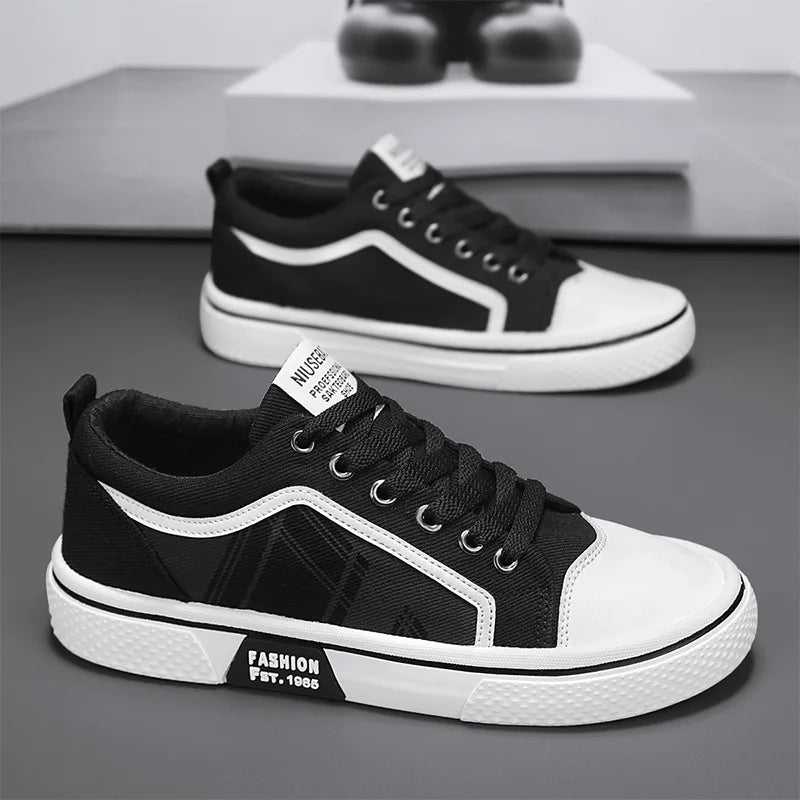Men's Low-Top Canvas Shoes Spring Summer Breathable Casual Student Fashion Versatile Summer Leisure Board Shoes