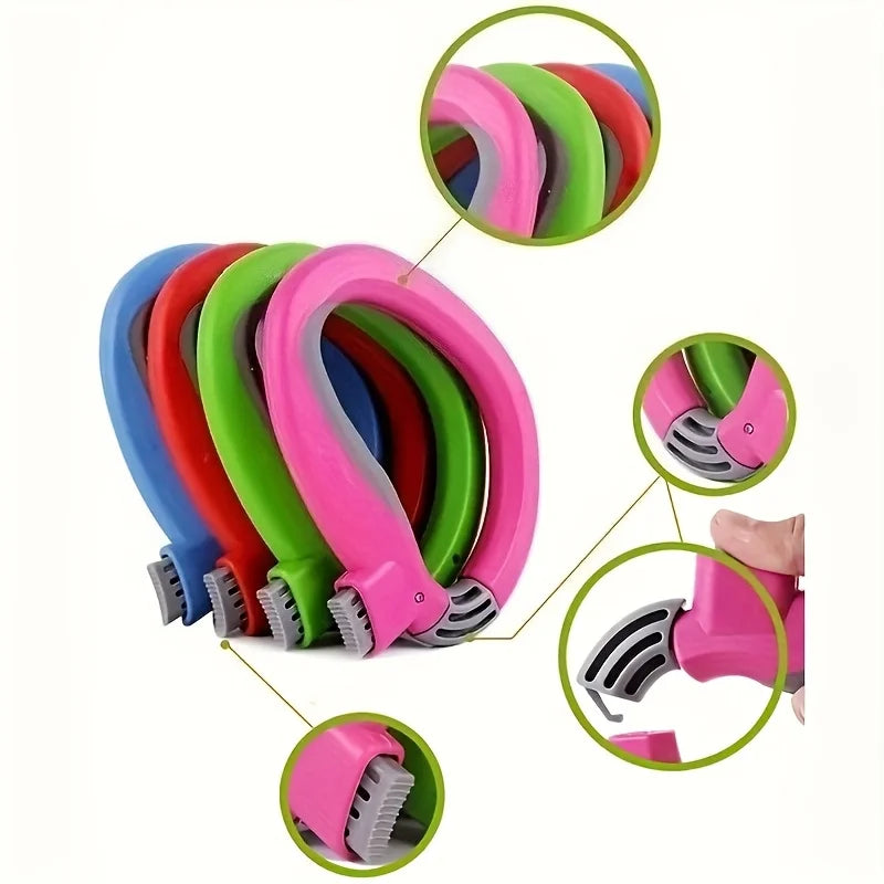 The ergonomic shopping bag handle makes it easy to shop and carry household items with a comfortable grip
