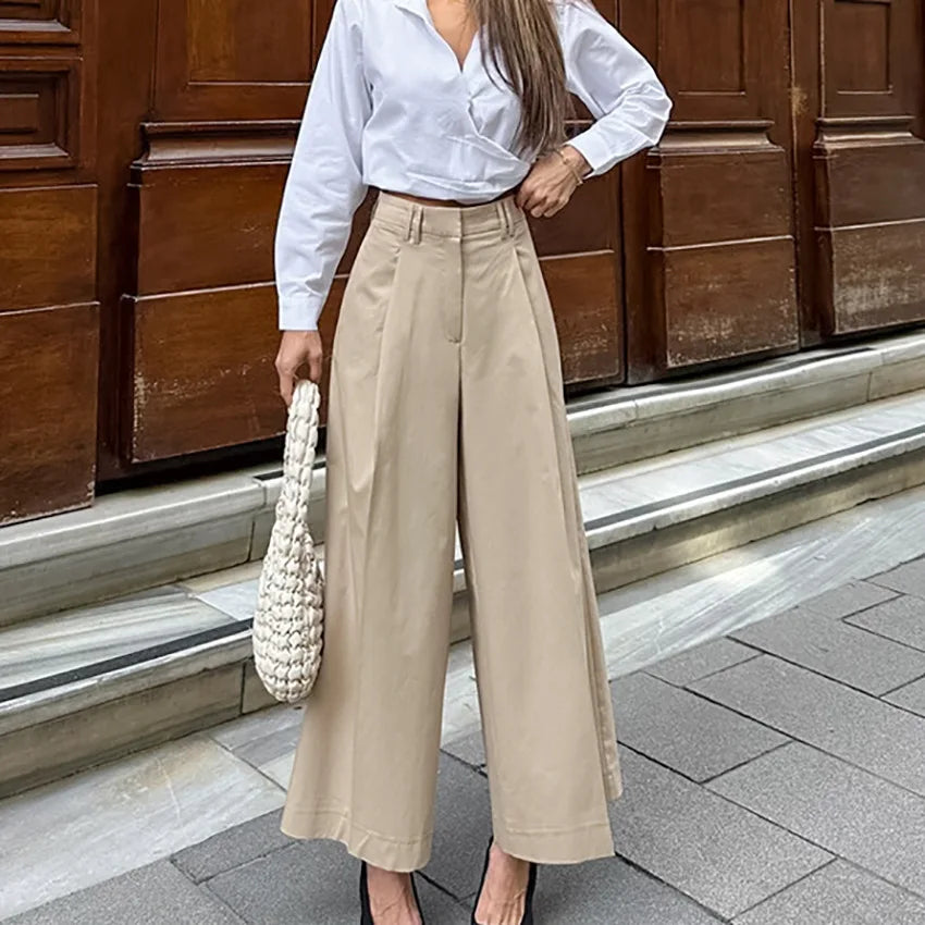 Commuting Fashion Pleated Khaki Casual Trousers for Women in Autumn 2025, with A Design Sense of Nine Inch Wide Leg Pants