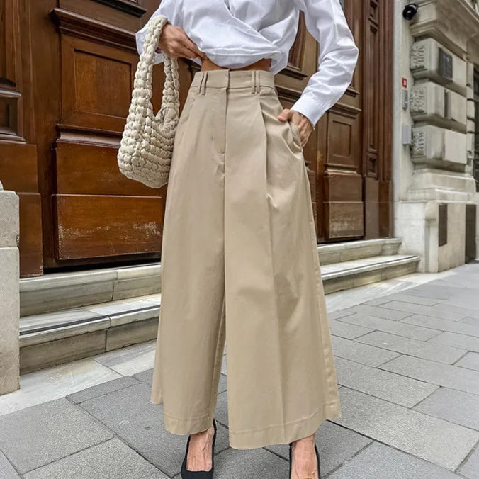 Commuting Fashion Pleated Khaki Casual Trousers for Women in Autumn 2025, with A Design Sense of Nine Inch Wide Leg Pants