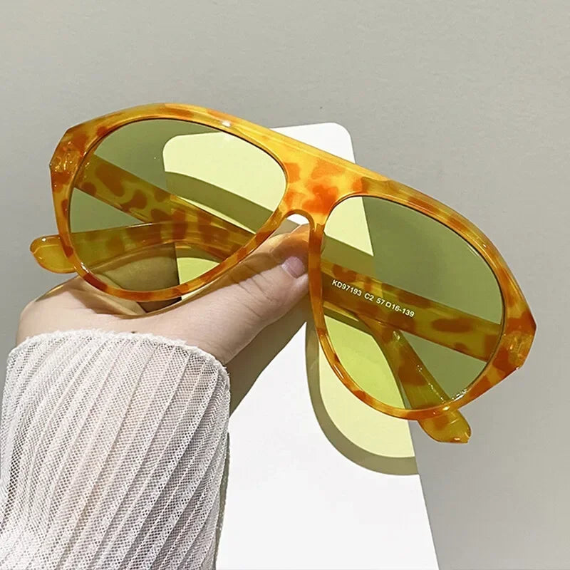 Fashion Pilot Oversized Sunglasses Goggles Women Luxury Brand Designer Sun Glasses Mens Womens Big Frame Trendy Shades UV400
