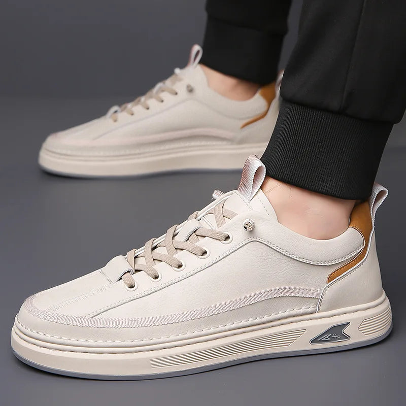 New Designer Retro Leather Sneakers for Men Fashion Spring Autumn Casual Shoes Male Solid Color Lace White Board Shoes Man