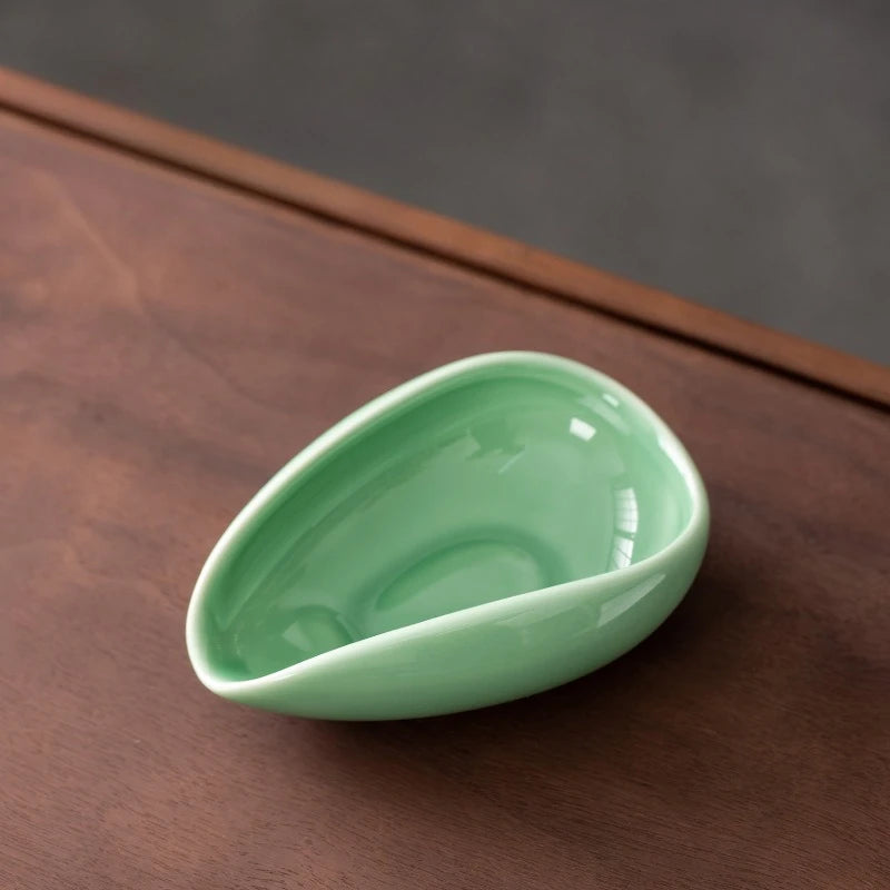 1PC Handmade Coffee Bean Dispenser Ceramic Coffee Bean Dosing Cup Suitable for Household,Coffee Bars, Office ,Tea Rooms