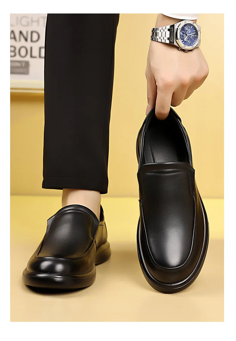 New Designer Solid Color Dress Shoes for Men Spring Autumn Fashion Leather Shoes Man Soft Sole Business Casual Shoe Male