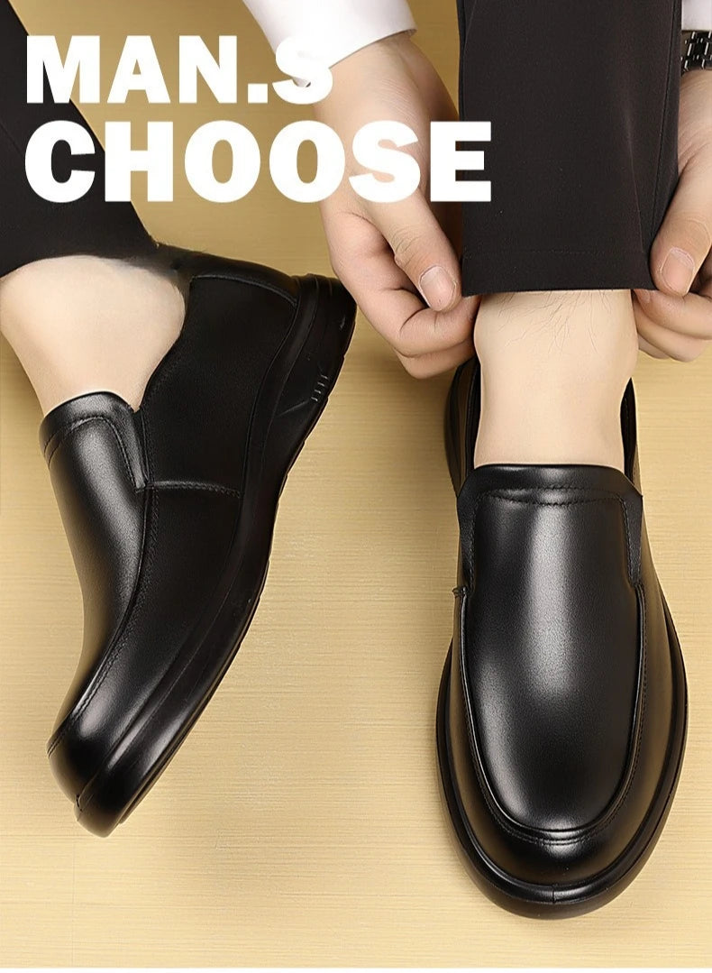 New Designer Solid Color Dress Shoes for Men Spring Autumn Fashion Leather Shoes Man Soft Sole Business Casual Shoe Male