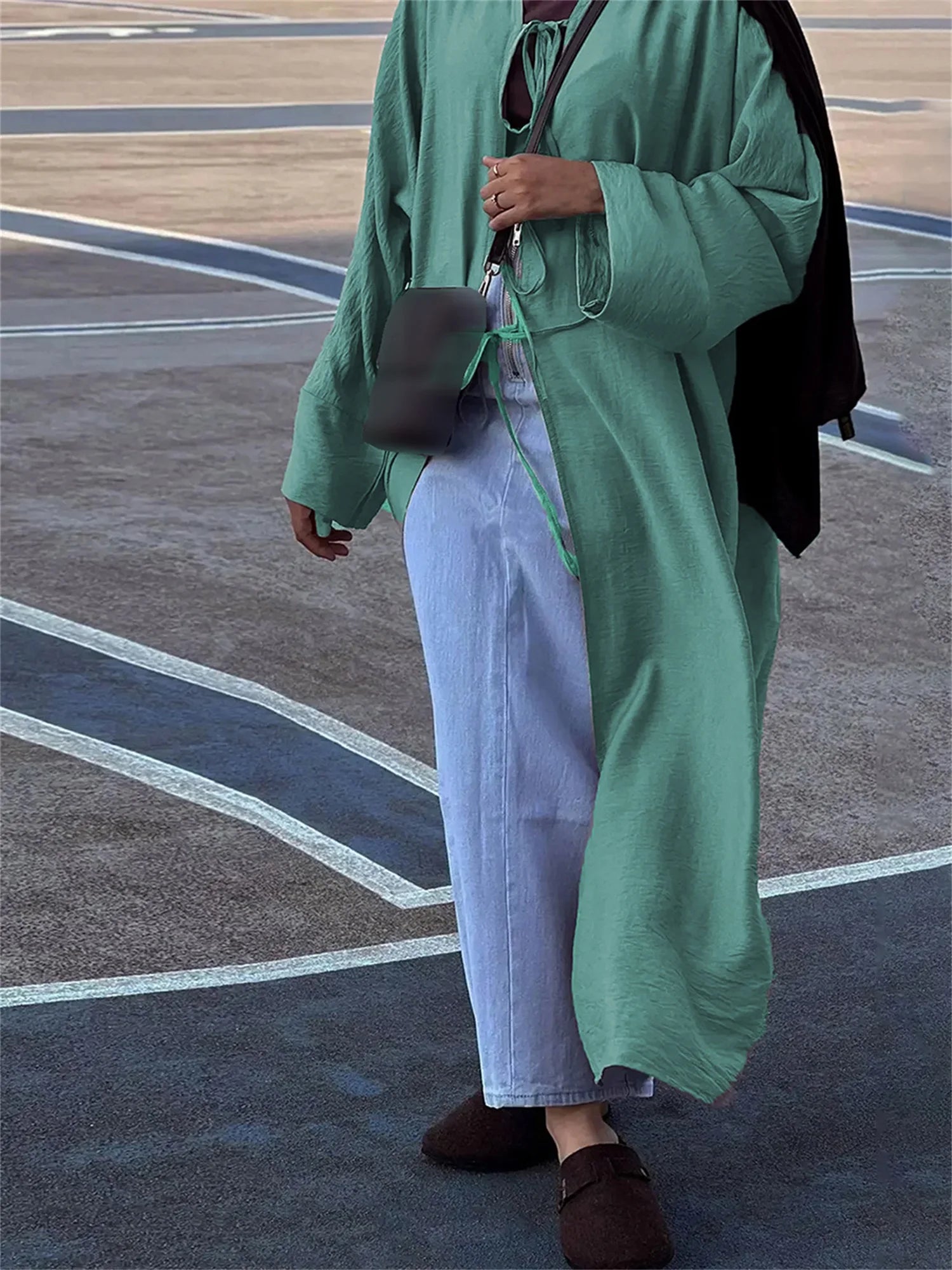 Elegant Women s Caftan Dress with Long Sleeves and V-Neckline Stylish Tie-Front Cardigan in Solid Color Loose-Fitting Arab