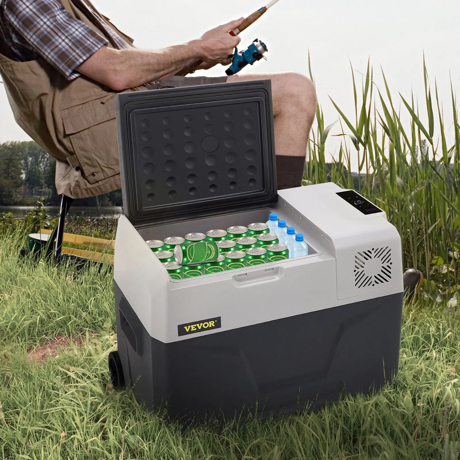Car Refrigerator 30L Compressor Portable Small Refrigerator Car Refrigerator Freezer For Caravan RV