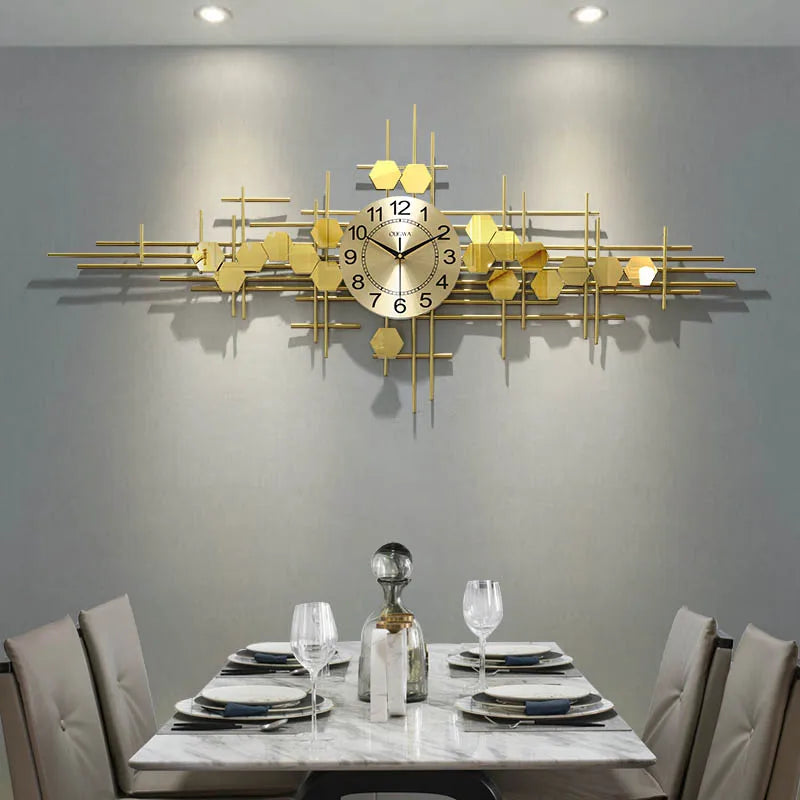 Luxury Wall Clock Trendy Creative Design for Dining Room and Living Room Minimalist Statement Piece Unique Personality Decor