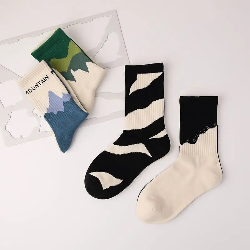 Asymmetrical A/B Style Socks for Men Women Harajuku Street Hip Hop Couple Socks Soft Cotton Casual Unisex Sports Socks
