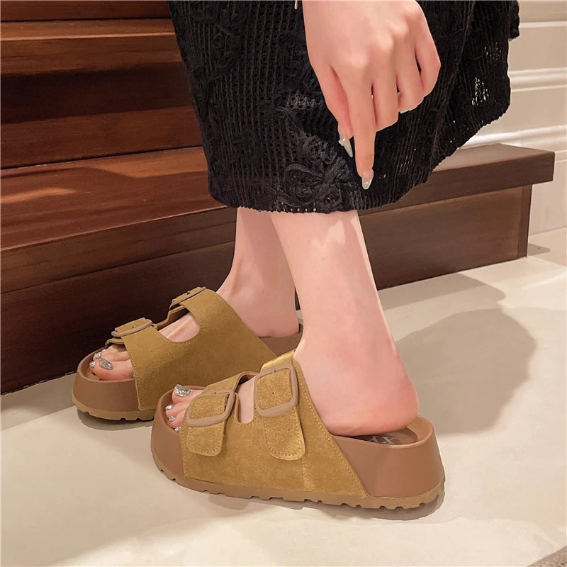 Smile Women Slippers Retro Trend With Buckle Slippers Summer Casual Women Shoes Comfortable Beach Slippers Round-headed Slippers