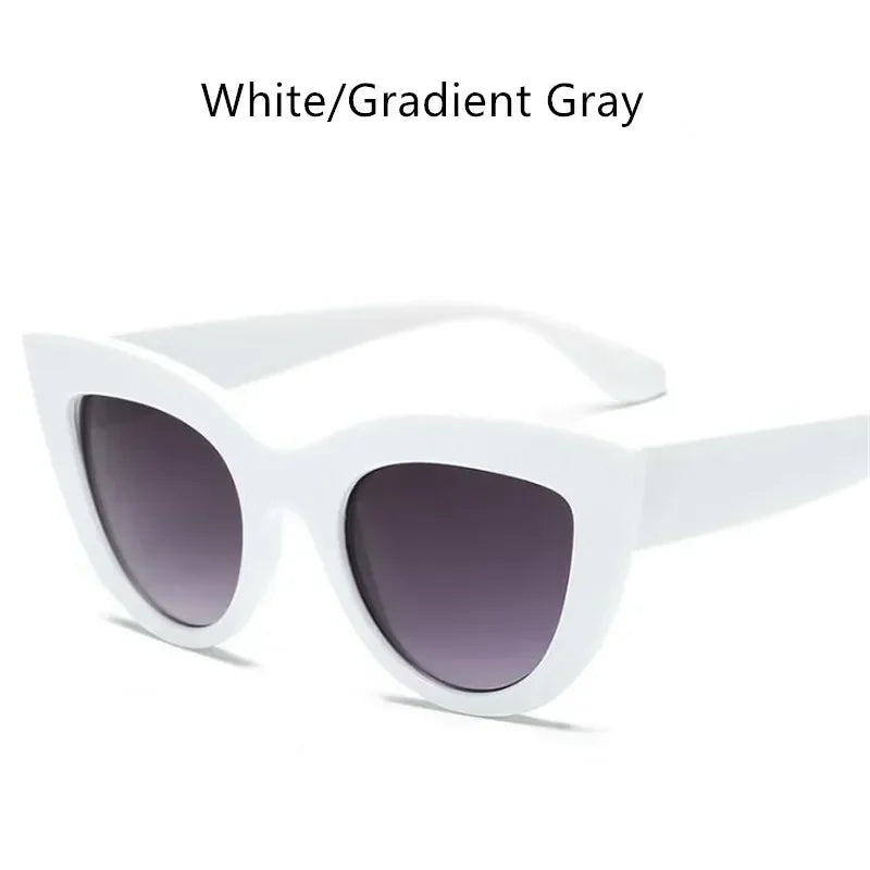 New Vintage Cat Eye Sunglasses Woman Retro Brand Cateye Shades Sun Glasses Gradient Mirror Plastic Frame Designer Oculos De Sol