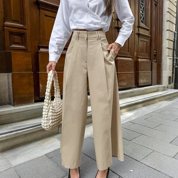 Commuting Fashion Pleated Khaki Casual Trousers for Women in Autumn 2025, with A Design Sense of Nine Inch Wide Leg Pants