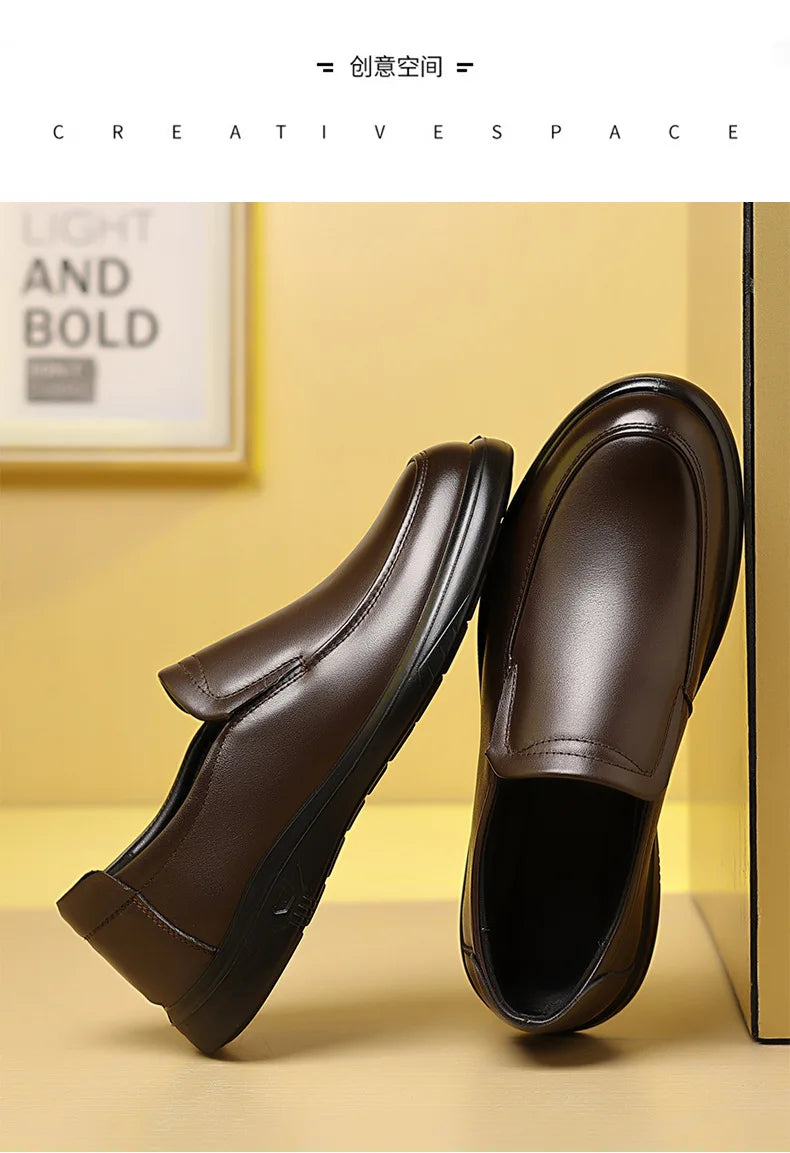 New Designer Solid Color Dress Shoes for Men Spring Autumn Fashion Leather Shoes Man Soft Sole Business Casual Shoe Male