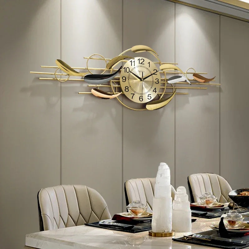 Luxury Wall Clock Trendy Creative Design for Dining Room and Living Room Minimalist Statement Piece Unique Personality Decor