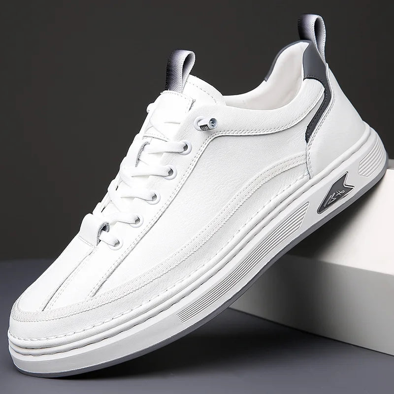 New Designer Retro Leather Sneakers for Men Fashion Spring Autumn Casual Shoes Male Solid Color Lace White Board Shoes Man