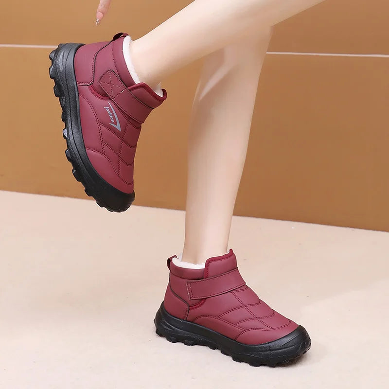 Women's cotton shoes for winter 2025 warm and comfortable casual and versatile waterproof and anti-slip wear-resistant shipping