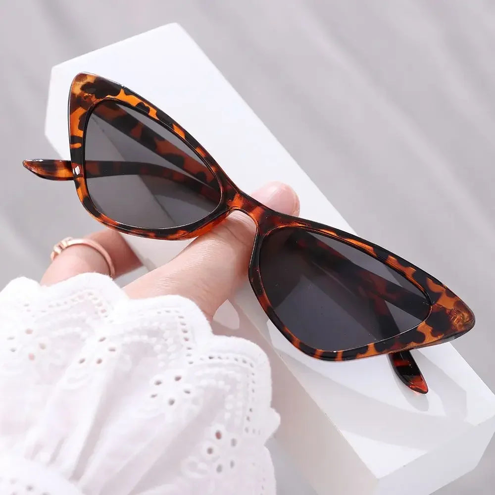 Womens Trendy Cat Eye Sunglasses Men Outdoor Retro Fashion Sun Glasses Goggles Unisex Resin UV400 Protection Sports Sun Shades