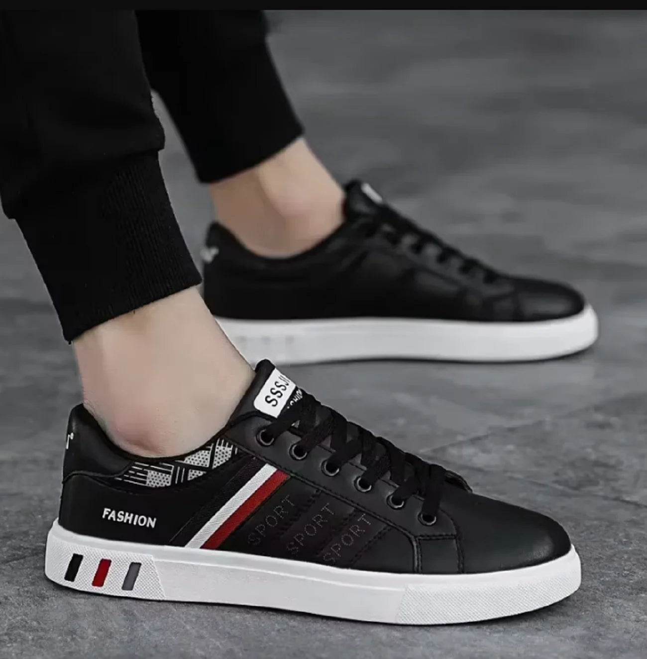 Men's flat shoes new style; Cool men's sports shoes; Men's spring and autumn outdoor sports shoes; Fashion sports shoes