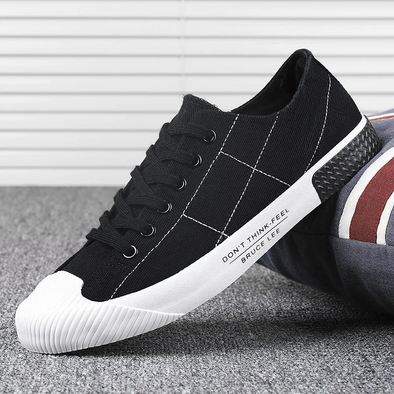 New Men's Low-cut Canvas Shoes Students Joker Lace-up Casual Shoe.