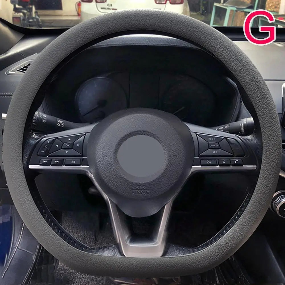 Car Silicone Steering Wheel Cover Men's And Women's Summer Fashion Sweat Wicking Non-slip All-season Model Thin And Soft